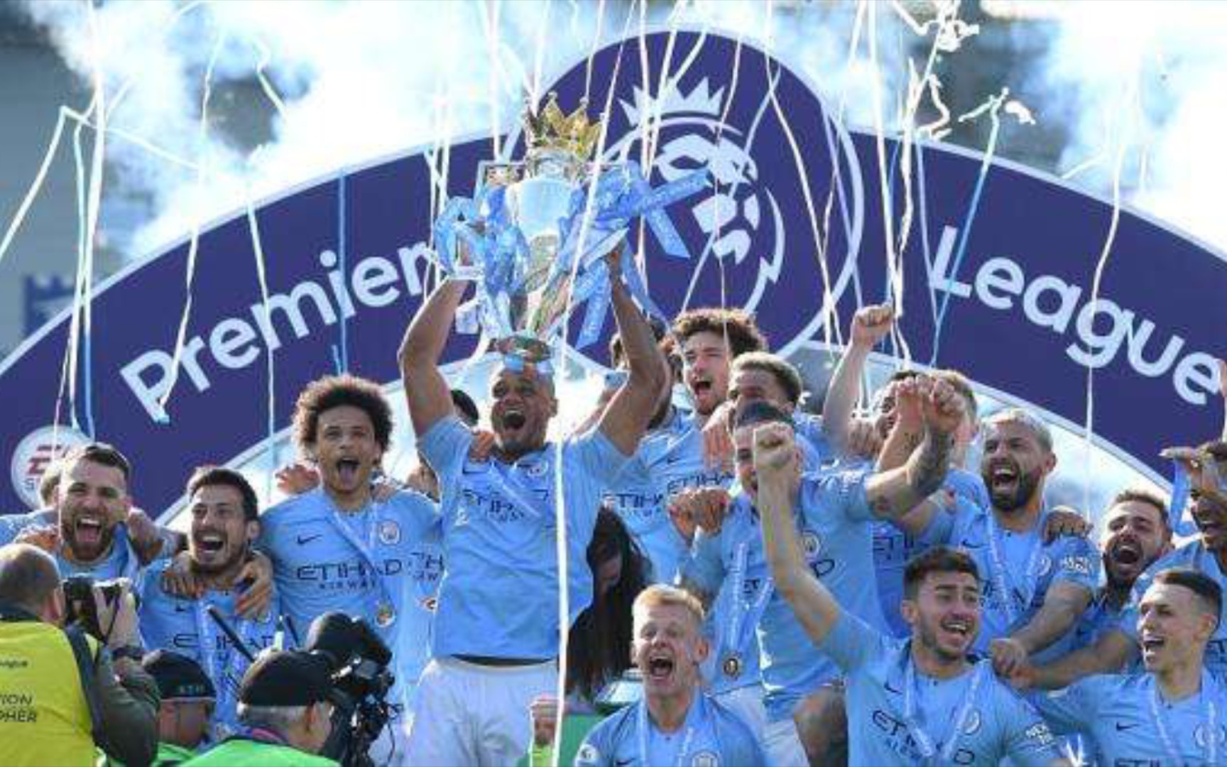 随着夏季转 随着夏季转