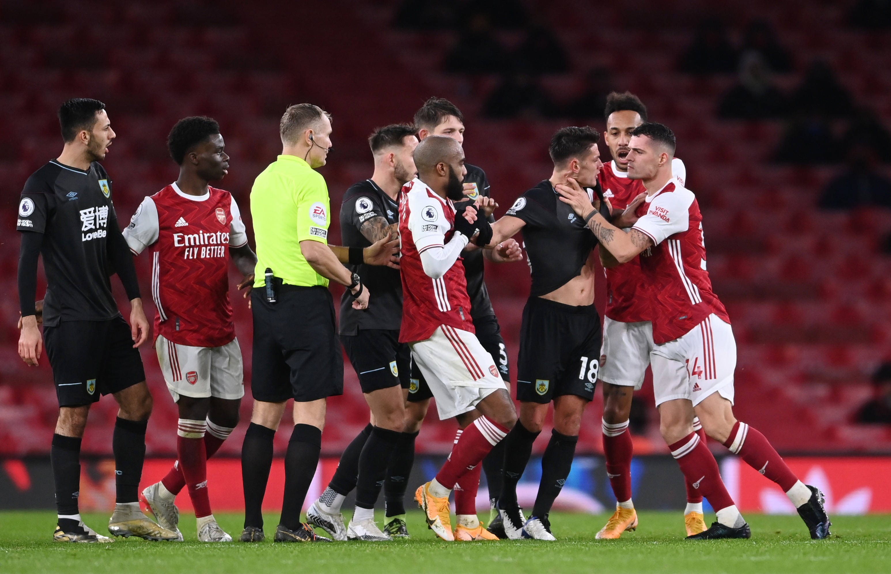 的首发中 的首发中